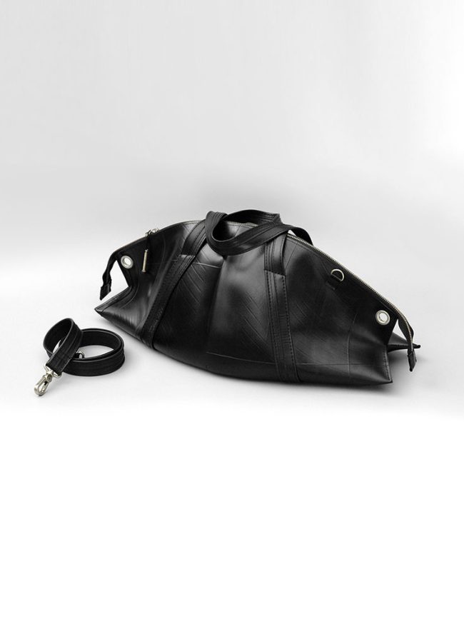 Black Fashion Handbag S389